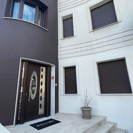 Néa Péramos Aretoysa Center Luxury Suites 2 מראה חיצוני תמונה