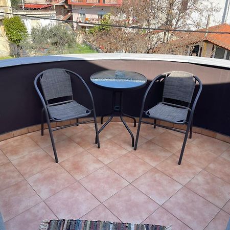 Néa Péramos Aretoysa Center Luxury Suites 2 מראה חיצוני תמונה