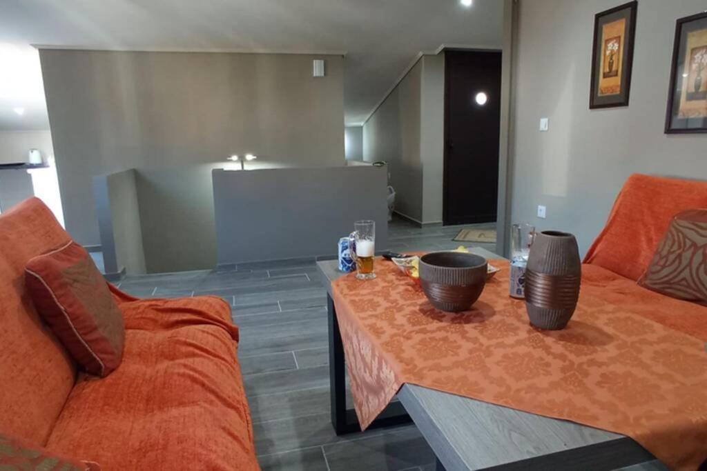 Néa Péramos Aretoysa Center Luxury Suites 2 מראה חיצוני תמונה