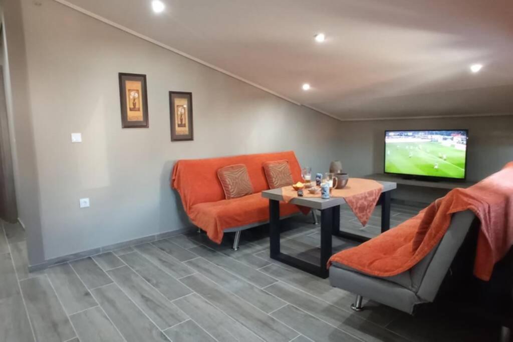 Néa Péramos Aretoysa Center Luxury Suites 2 מראה חיצוני תמונה
