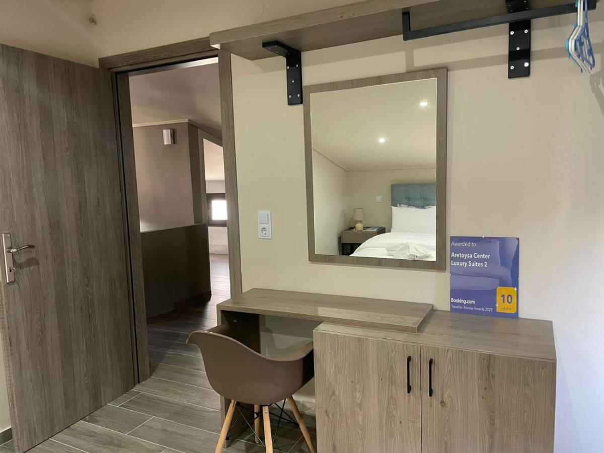 Néa Péramos Aretoysa Center Luxury Suites 2 מראה חיצוני תמונה