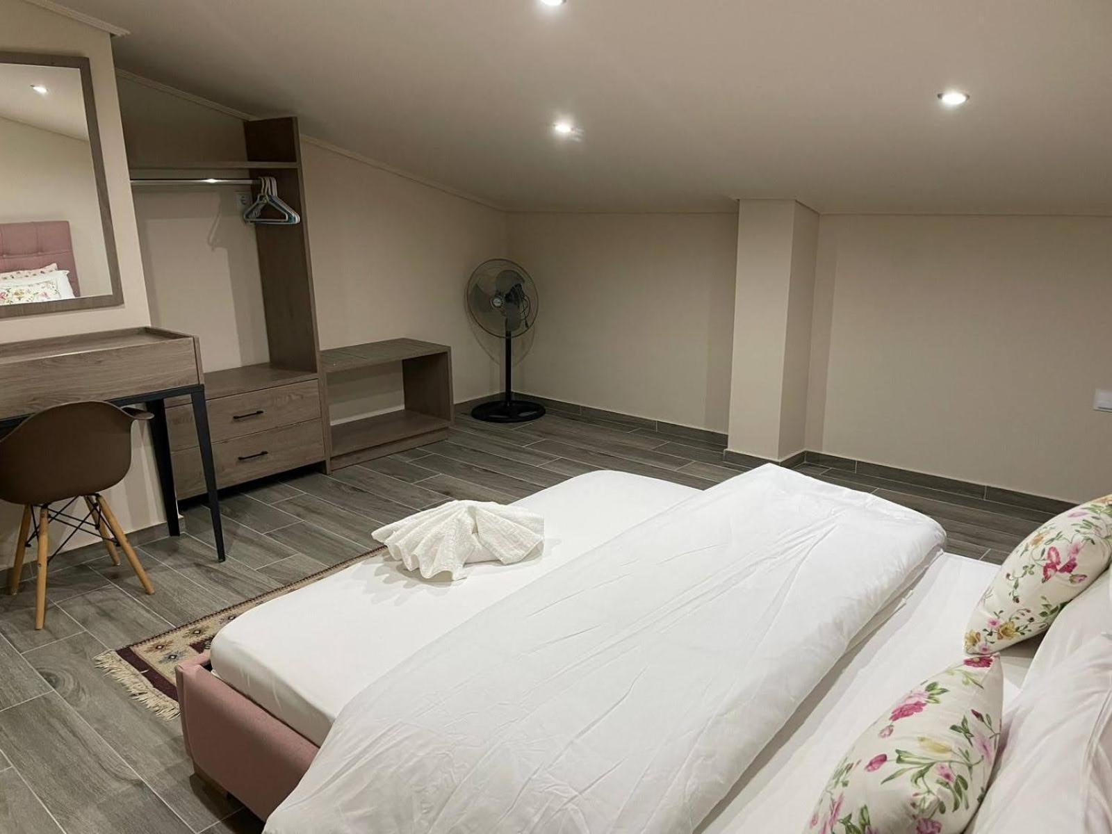 Néa Péramos Aretoysa Center Luxury Suites 2 מראה חיצוני תמונה